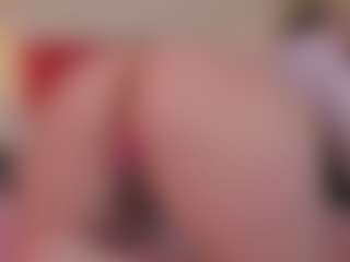 Caandace's Live Sex Cam Show