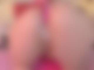 Live cam show with Caandace - Dildo Or Vibrator on Streamer API