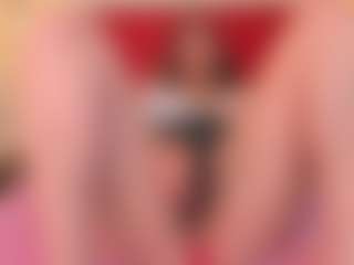 Live cam show with Caandace - Double Penetration on Camsoda