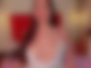 Live cam show with Caandace - Sexy on CamwithHer