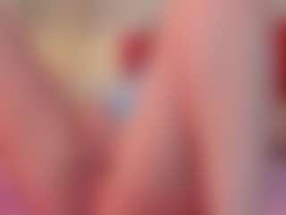 Live cam show with Caandace - Blonde Hair on Camsoda