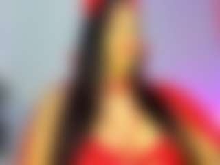 Live cam show with Caandace - Double Penetration on CamwithHer