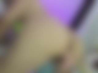 Live cam show with Dianamilf - Hairy Pussy on live18s.com | colombia