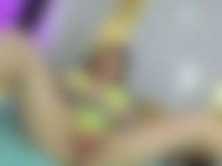 Live cam show with Dianamilf - Ahegao on crypto-cams