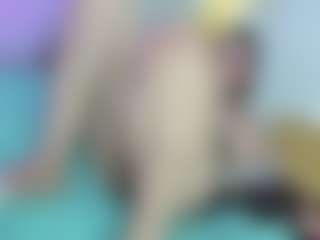 Live cam show with Dianamilf - Normal on Camming Site