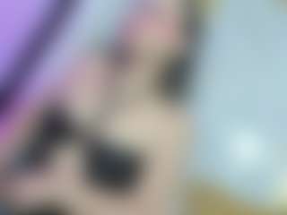 Live cam show with Dianamilf - Public on CamSodaAdn