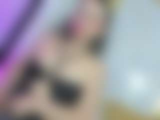 Live cam show with Dianamilf - Granny on CamSodaAdn