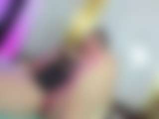 Live cam show with Dianamilf - MILF on Camsoda