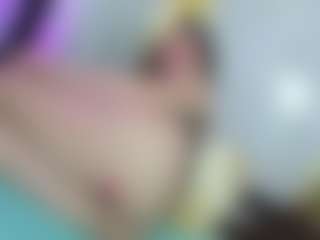Live cam show with Dianamilf - MILF on Camsoda