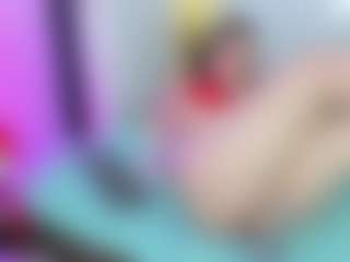 Live cam show with Dianamilf - Camel Toe on fuklive.com