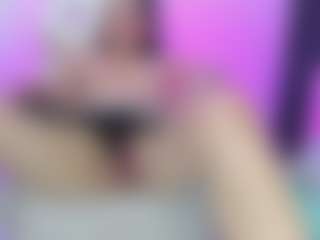 Live cam show with Dianamilf - Toys on CamwithHer