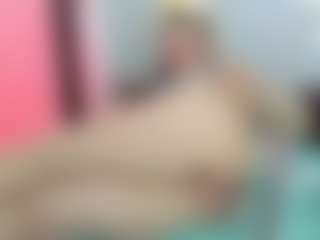 Live cam show with Dianamilf - Mature on CSO-WL