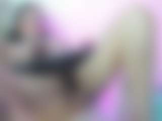 Live cam show with Dianamilf - Camel Toe on camwithhim.com