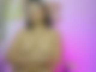 Live cam show with Dianamilf - Bedroom Mature on Camsoda.co