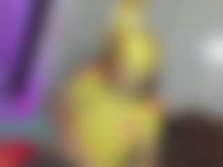 Live cam show with Dianamilf - Strip Asian on AdultVida.com