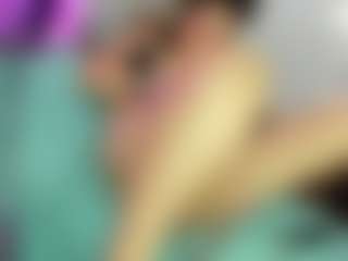 Live cam show with Dianamilf - Mature on Camsoda