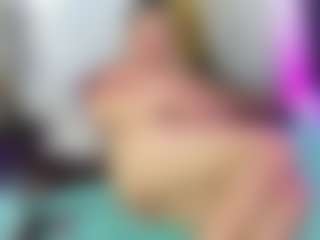 Dianamilf's Live Sex Cam Show