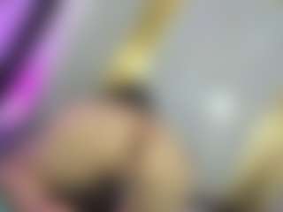 Live cam show with Dianamilf - Gamer Asian on CSO-WL