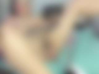 Live cam show with Dianamilf - Fuck Machine on Chatstar