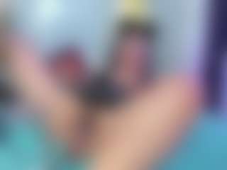 Live cam show with Dianamilf - Granny Lovense on AdultVida.com