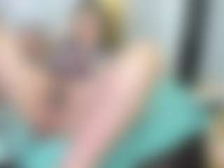 Live cam show with Dianamilf - Full Nudity on CamwithHer