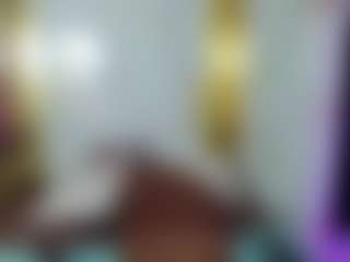 Live cam show with Dianamilf - Living Room on Camming Site