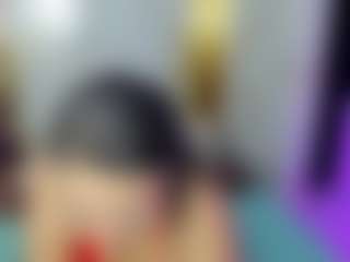 Live cam show with Dianamilf - Asian MILF on Camming Site