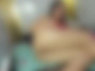 Live cam show with Dianamilf - Body Massage on thefappeningchat.com