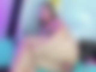 Live cam show with Dianamilf - Full Nudity on madthumbs