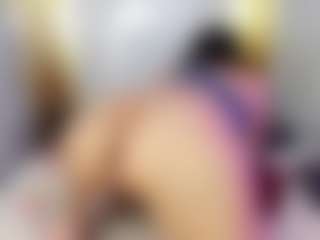 Dianamilf's Live Sex Cam Show