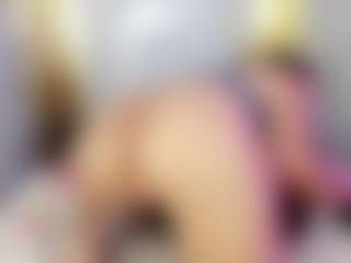 Dianamilf's Live Sex Cam Show