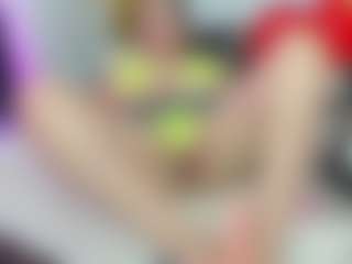 Live cam show with Dianamilf - Fuck Machine on CamwithHer