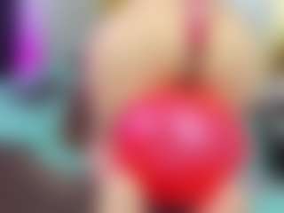 Live cam show with Dianamilf - Fuck Machine on Camsoda