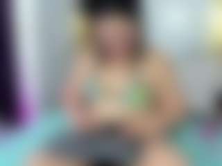 Dianamilf's Live Sex Cam Show