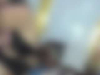 Live cam show with Dianamilf - Camel Toe on Milfs Live