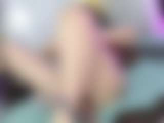 Live cam show with Dianamilf - BBW Mature on CamwithHer