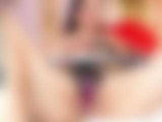 Live cam show with Dianamilf - Granny Squirt on Soda Cam