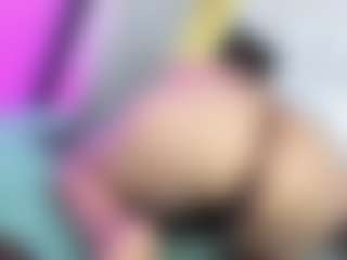 Live cam show with Dianamilf - Brown Eyes Asian on SpunkLive