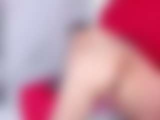 Live cam show with Dianamilf - Spy Granny on Camsoda