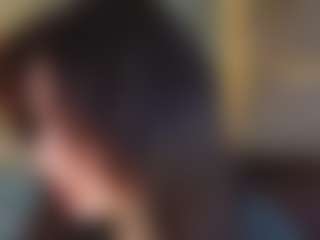 Live cam show with Sammy - Facial Piercings on livesexfox.com