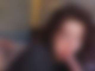 Live cam show with Sammy - Hairy Pussy Brown Hair on SmokeAndPoke