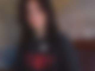 Live cam show with Sammy - Strapon on SmokeAndPoke