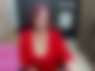 Live cam show with EllenHope - Middle Aged on studioflirtlive.com