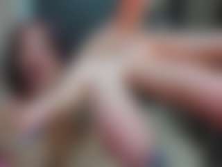 Live cam show with EllenHope - Granny on crypto-cams