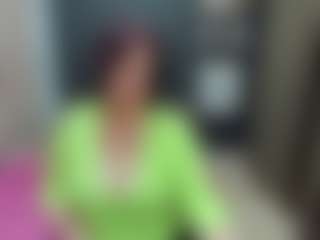 Live cam show with EllenHope - Granny on Hubzter Live