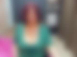 EllenHope MILF webcam performer live streaming