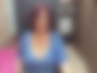 Live cam show with EllenHope - Granny on livesuperchat.net