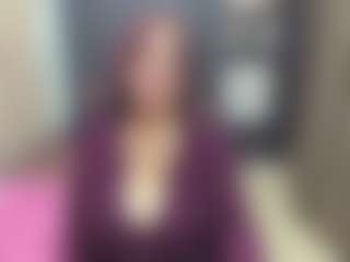 Live cam show with EllenHope - Red Hair MILF on CamwithHer