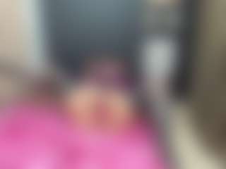 Live cam show with EllenHope - Granny BBW on Camming Site