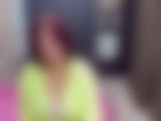 Live cam show with EllenHope - Red Hair Middle Aged on Dolls Live